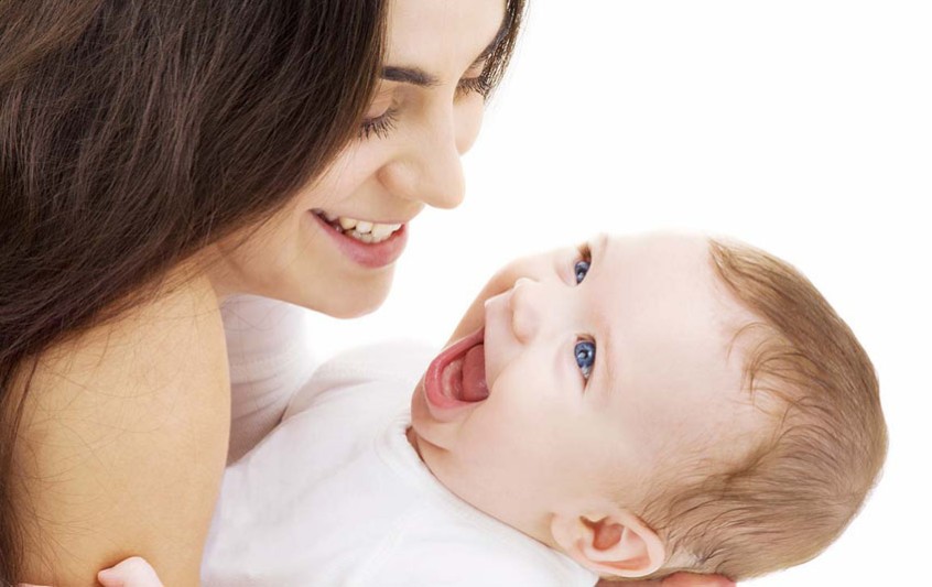 Μικρές συμβουλές για την καθημερινή περιποίηση του μωρού σας